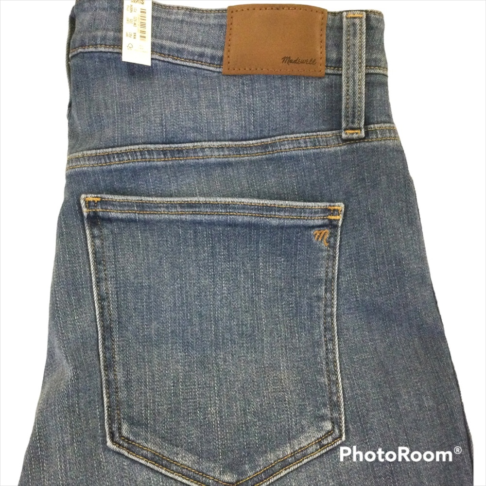 NWT Madewell Jeans "Curvy Roadtripper" Size 31P